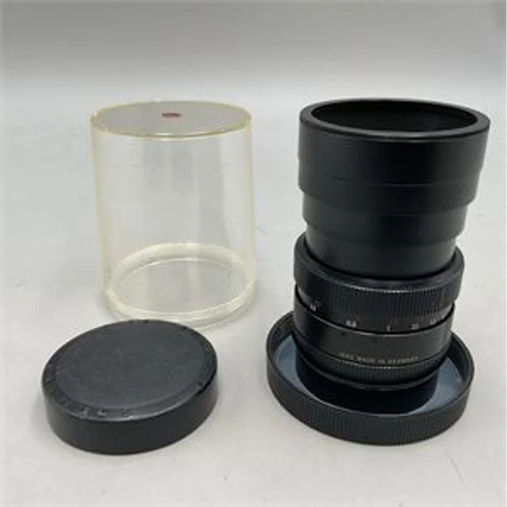 Vintage Leica Leitz Wetzlar Elmarit-R 1:2.8/90 Lens w/Case